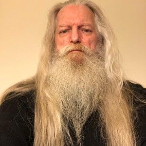 Meet your Posher, Gregory